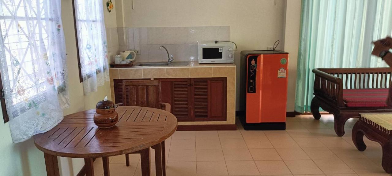 Baan Suan Villas Resort Ban Suan  Luaran gambar