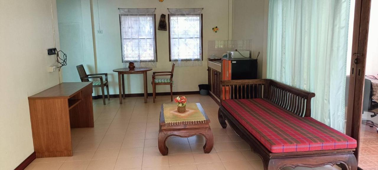 Baan Suan Villas Resort Ban Suan  Luaran gambar